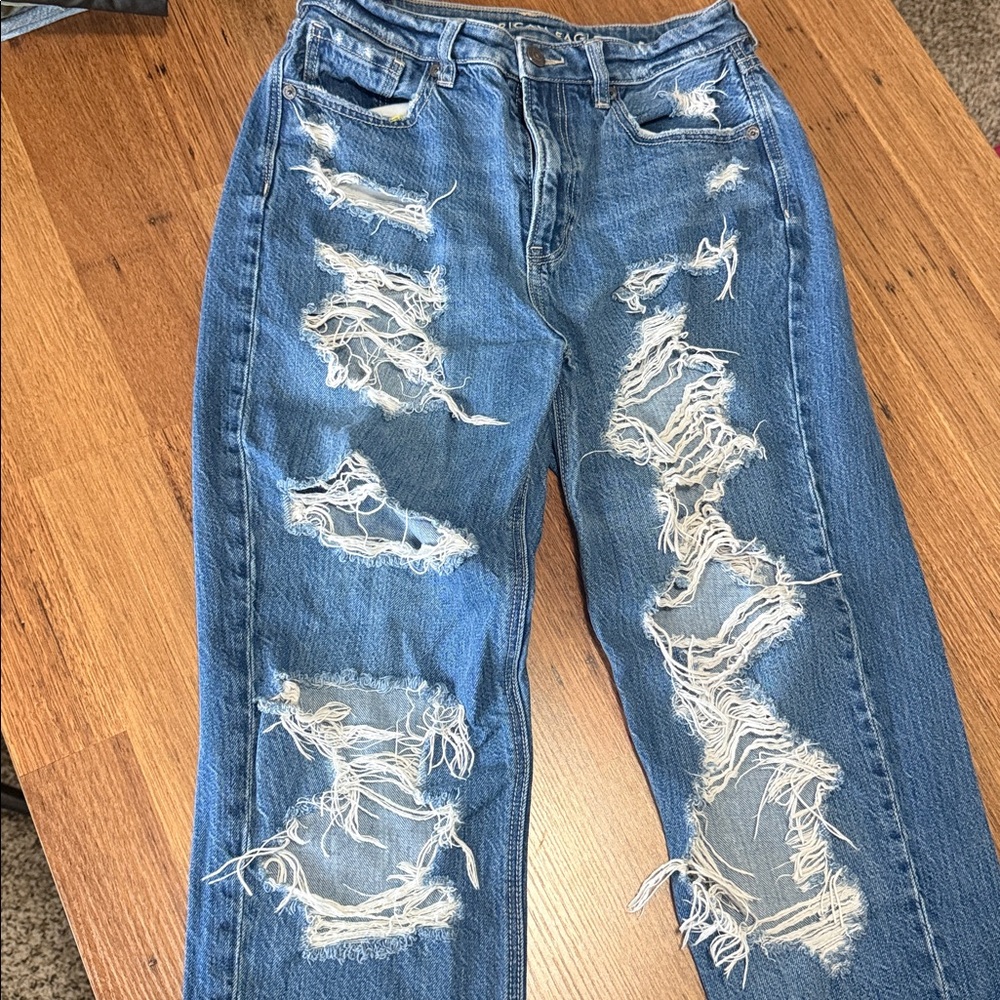 American Eagle Outfitters Distressed Blue Jeans